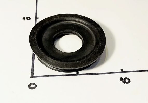 Прокладка резиновая D90 под фланцевый тэн для бойлера Nova Tec | Зображення 1