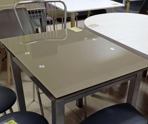 Стеклянный раскладной стол Венди кофейный XS-1025 на серых металлических ногах, 110-170х70 см | Зображення 2
