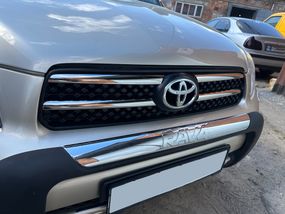 Накладки на решітку 2006-2010 (4 шт, нерж) для Toyota Rav 4 років