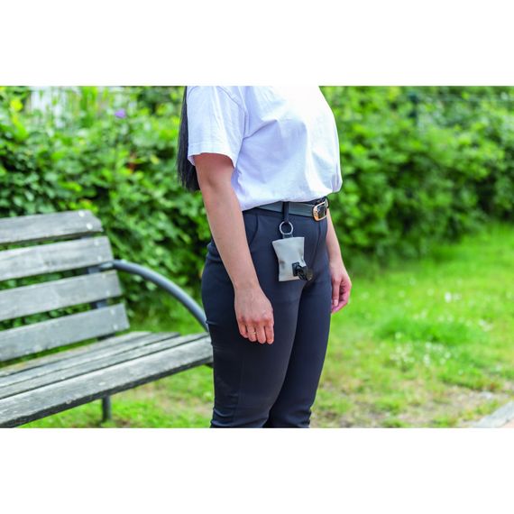 Диспенсер Trixie CityStyle з пакетами для фекалій 1 упаковка 15 пакетів світло-сірий | Зображення 4