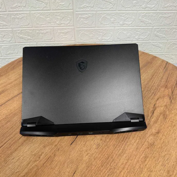 Ноутбук MSI GP66 Leopard 10UG 144Hz i7 10750H 16Gb SSD 512Gb RTX 3070  Б/В | Зображення 2