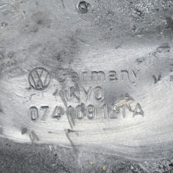 Захист ременя ГРМ Volkswagen Transporter T4 LT28-55 1990-2006 Кожух ременя ГРМ Фольксваген т4 ЛТ 074109121A | Зображення 2