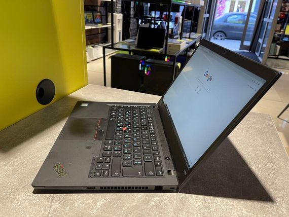Ультрабук Lenovo ThinkPad T490 / 14" (1920x1080) IPS / Intel Core i5-8250U (4 (8) ядра по 1.6 - 3.4 GHz) / 16 GB DDR4 / 480 GB SSD / Intel UHD Graphics 620 / WebCam б/в | Зображення 3