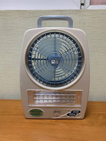 Вентилятор з ліхтариком на акумуляторі, портативний вентилятор з підсвічуванням   знижка | Зображення 5