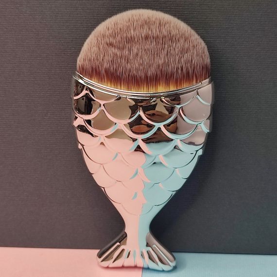 Щетка рыбка от пыли для маникюра (серебряная) | Зображення 1