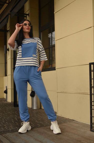 Женский летний споривный костюм штаны и футболка в полоску  GF1712 цвет синий размер 50/52