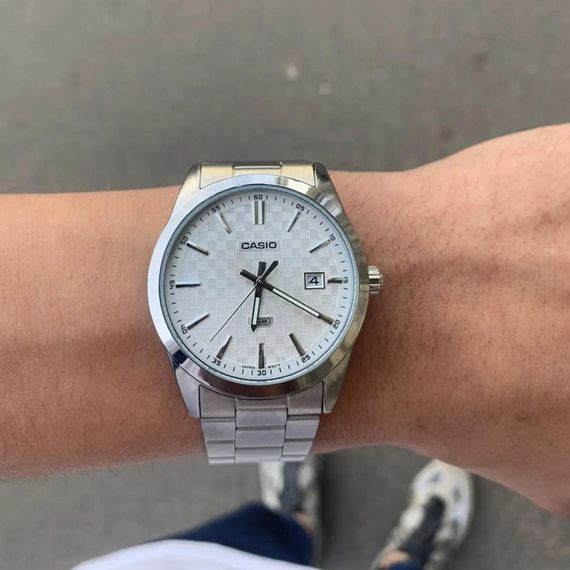 Чоловічий годинник Casio MTP-VD03D-7A | Зображення 3