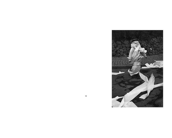 Найкращі фотографи світу книга фотографій Йозефа Куделки Josef Koudelka "Exiles" подарункові книги для фотографів | Зображення 4