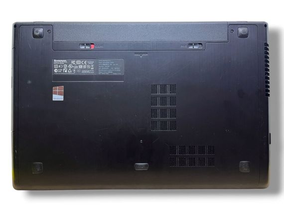 Ноутбук Б-класс Lenovo IdeaPad Z710 / 17.3" (1600x900) TN / Intel Core i5-4200M (2 (4) ядра по 2.5 - 3.1 GHz) / 8 GB DDR3 / 240 GB SSD / nVidia GeForce GT 740M, 2 GB GDDR3, 64-bit / WebCam б/у | Зображення 4