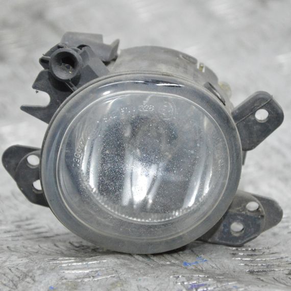 Фара протитуманна ліва Mercedes W169 W204 W212 W221 W245 2004-2019 Фара птф ліва Мерседес A2518200756