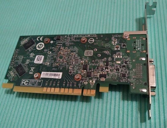 Дискретная видеокарта AMD Radeon R5 340X, 2 GB DDR3, 64-bit / 1x DVI, 1x DisplayPort / Для корпусов форм-фактора Tower б/у | Зображення 4