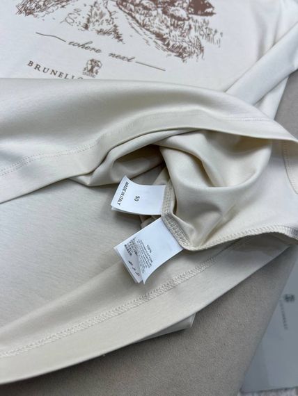 Футболка чоловіча Brunello Cucinelli білого кольору з принтом Solomeo f713 | Зображення 3