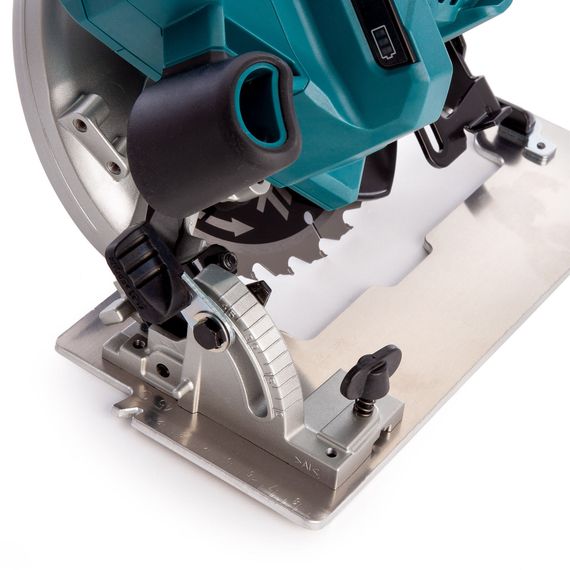 Пила дискова ручна акумуляторна Makita DHS660Z (165 мм, 5000 хв-1, 57 мм, BL, LXT, без акумуляторів та зарядного пристрою) | Зображення 4