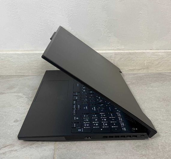Игровой ноутбук Asus TUF Gaming F15 FX517Z / 15.6" (1920x1080) IPS / Intel Core i7-12650H (10 (16) ядер по 3.5 - 4.7 GHz) / 16 GB DDR5 / 512 GB SSD / nVidia GeForce RTX 3070, 8 GB GDDR6, 256-bit / WebCam б/у | Зображення 3