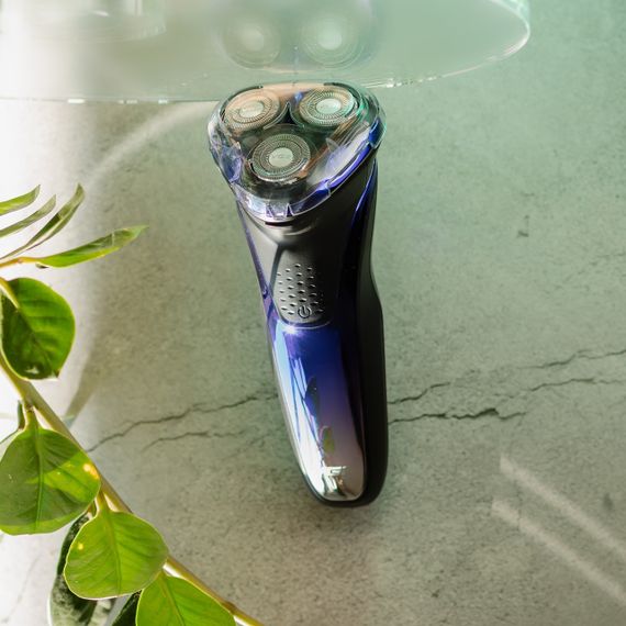 Електробритва чоловіча з LED-дисплеєм професійна VGR V-306 | Зображення 7