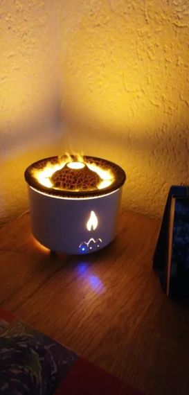Ароматичний дифузор Volcano Fire Flame, аромотерапія, зволожувач повітря, 2 кольори пульт Jellyfish Mist Flame Volcano Home | Зображення 3