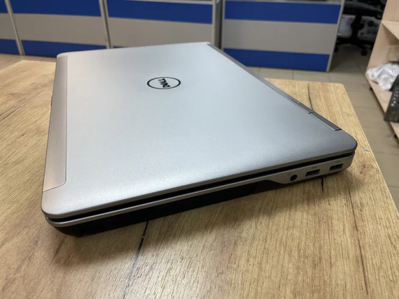 Ноутбук Dell Latitude E6540 15.6 core i7 4610M/8gb/256SSD+500Gb/Radeon 8790M | Зображення 5
