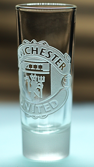 Скляна чарка 60мл ФК Манчестер Юнайтед FC Manchester United з гравіюванням подарунок   футбольна стопка | Зображення 2