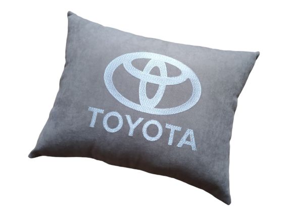 Авто Подушка c вышивкой логотипа марки Тойота Toyota серый автомобилисту 00188