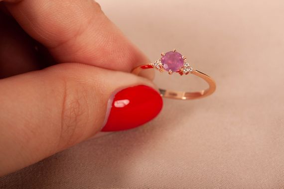 Кольцо из красного золота с натуральным рубином 17.5 | Зображення 3