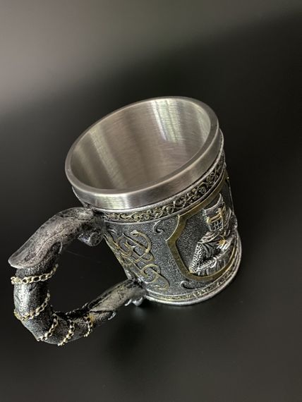 3D кухоль “Лицар у шоломі”, 400 мл | Зображення 3