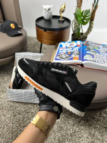 Мужские кроссовки R-eebok Classic New Black White ©️ | Зображення 3