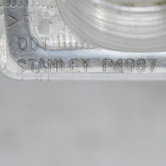 Плафон підсвічування номерного знака Mazda 5 2005-2010 Ліхтар освітлення заднього номера Мазда 5 P4987 | Зображення 3