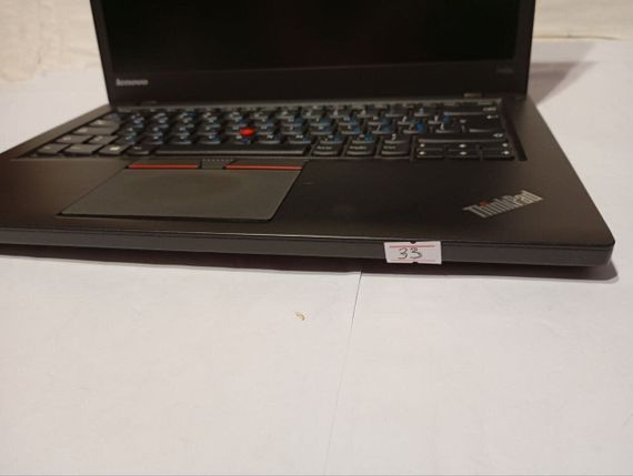 Ультрабук Б-класс Lenovo Thinkpad T450s / 14" (1366x768) TN / Intel Core i5-5200U (2 (4) ядра по 2.2 - 2.7 GHz) / 8 GB DDR3 / 128 GB SSD / Intel HD Graphics 5500 / WebCam б/у | Зображення 7