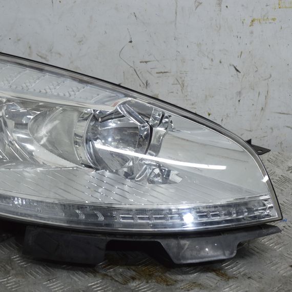 Фара передня права Citroen C4 Picasso 2010-2013 рестайл Фара права Сітроен ц4 Пікассо 9673099580 | Зображення 2