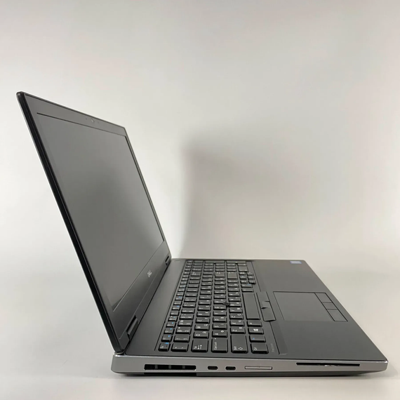 Мобільна робоча станція Dell Precision 7530 / 15.6" (1920x1080) IPS / Intel Core i7-8850H (6 (12) ядра по 2.6 - 4.3 GHz) / 16 GB DDR4 / 512 GB SSD / nVidia Quadro P2000, 4 GB GDDR5, 128-bit / HDMI / WebCam б/в + Подарунок Бездротова миша USB | Зображення 3
