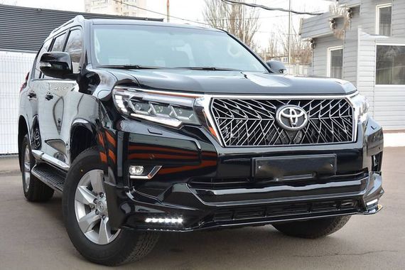 Накладки на передний и задний бампер TRD (2017-) Белый цвет для Toyota Land Cruiser Prado 150