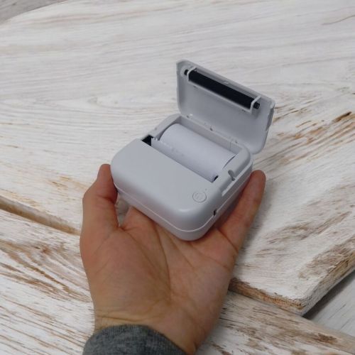 Термопринтер чорно-білий колір друку, Bluetooth, USB-кабель, 14 рулонів термпопаперу (білий+кольоровий), інструкція, маркери, в коробці МІКС ВИДІВТермопринтер чорно-білий колір друку, Bluetooth, USB-кабель, 14 рулонів термпопаперу (білий+кольоровий), інст | Зображення 1