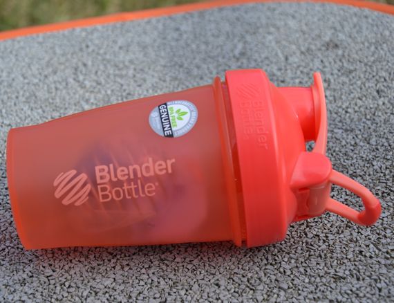 Спортивний шейкер BlenderBottle Classic Loop 20oz/590ml Coral | Зображення 6