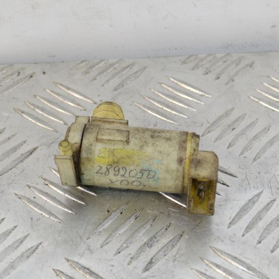 Насос омивача лобового скла Nissan Almera Sunny X-Trail 1988-2013 Моторчик склоомивача Ніссан Альмера Санні 2892050Y00 | Зображення 1