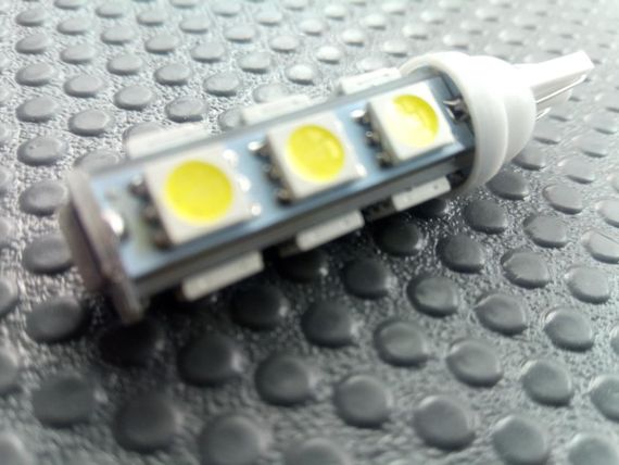 Лампа світлодіод б/ц 12V W5W T10 13SMD біла | Зображення 1