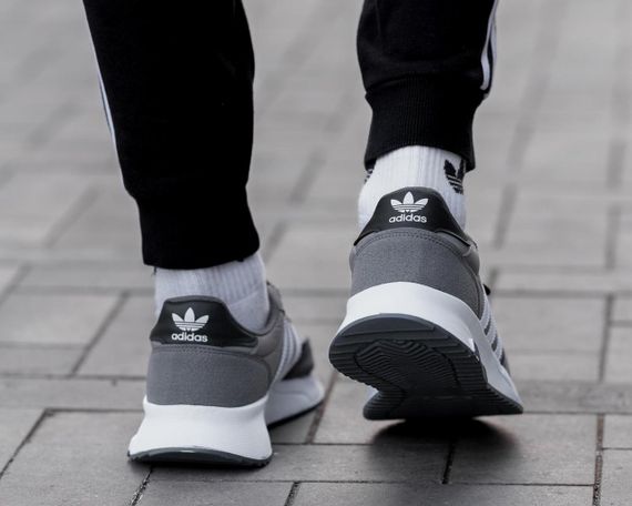 Adidas Retropy F2 Dark Grey адідас ретропі ф2 темно сірі адіки кроссовки адидас ретропи | Зображення 1