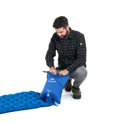Гермомешок Naturehike FC-10 NH19Q033-D Синій 70 х 35 см (6927595734285) | Зображення 3