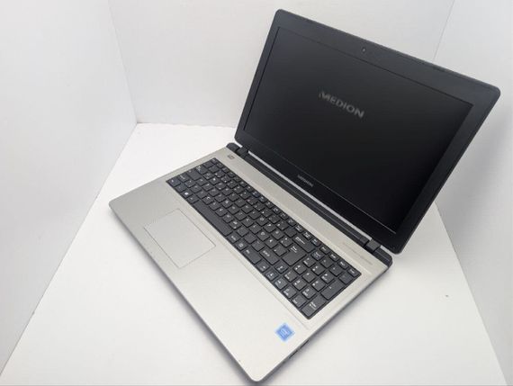 Ноутбук Medion Akoya E6429 / 15.6" (1366x768) TN / Intel Celeron 3855U (2 ядра по 1.6 GHz) / 8 GB DDR4 / 128 GB SSD / Intel HD Graphics 510 / WebCam / DVD-ROM б/у | Зображення 6