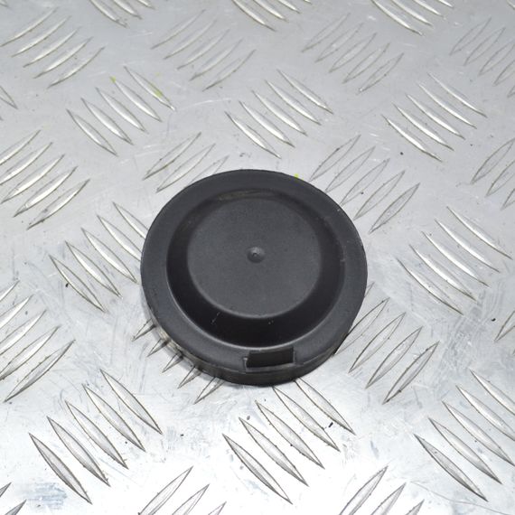 Заглушка фари Volkswagen Touareg Polo IV 2001-2010 Накладка фари передня Фольксваген Туарег Поло 4 305501140N2 30-550-1140N2