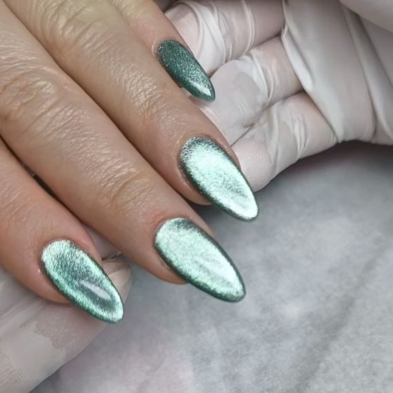 Гель-лак хрустальная кошка Milano 10 8мл