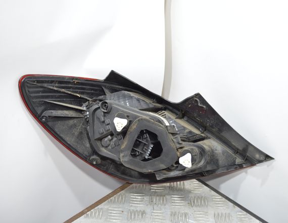 Ліхтар задній правий Opel Corsa D 2006-2011 5-дверний фара задня Опель Корса Д стоп 13269051 | Зображення 6