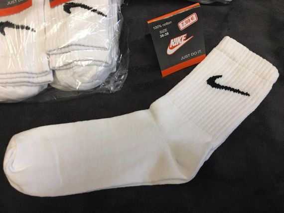 🔥 Оригінальні чоловічі та жіночі шкарпетки Nike – 100% бавовна