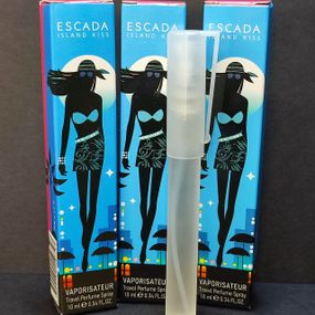 Парфумированная вода Айланд Кис 10мл (с распылителем), женские