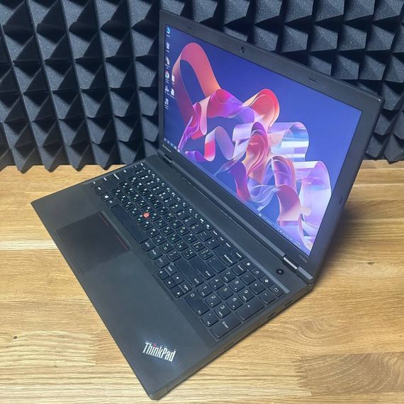 Ноутбук Lenovo ThinkPad T540p / 15.6" (1920x1080) IPS / Intel Core i5-4210M (2 (4) ядра по 2.6 - 3.2 GHz) / 8 GB DDR3 / 128 GB SSD / Intel HD Graphics 4600 / WebCam / DVD-ROM б/у | Зображення 5