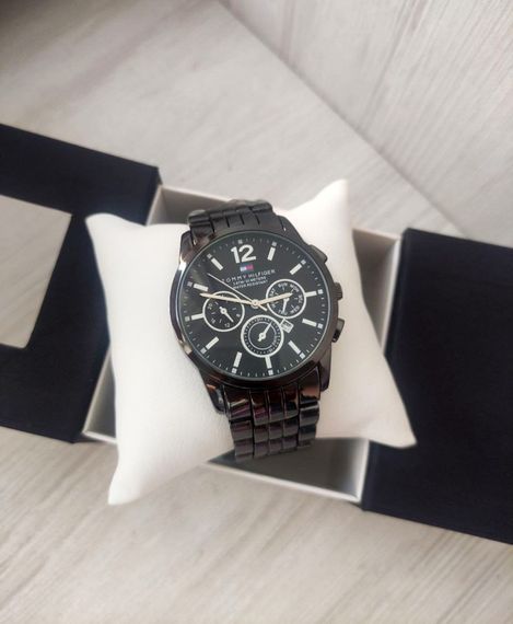 Мужской подарочный набор Tommy часы и кожаный ремень  total black | Зображення 3