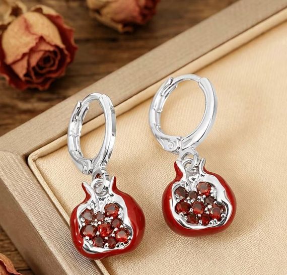 Сережки гранаты с красными камушками, сережки гранаты с красными камешками, серьги с гранатами, серёжки кольца с подвесками | Зображення 2