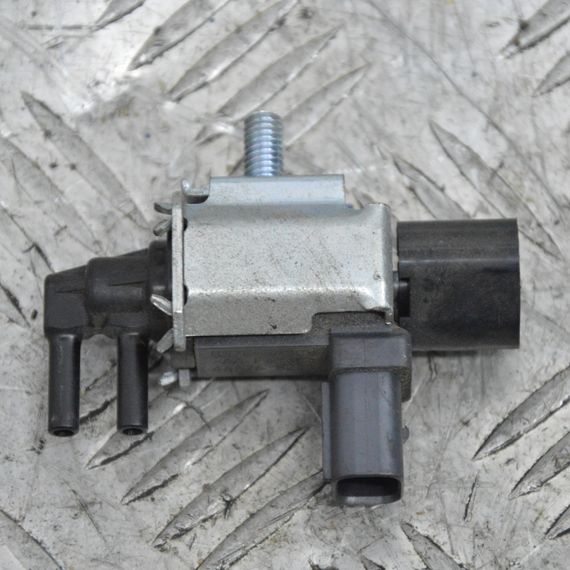 Клапан електромагнітний Ford Focus II Mondeo IV 2004-2015 Вакуумний клапан Форд Фокус 2 Мондео 4 BS7E9A500AA