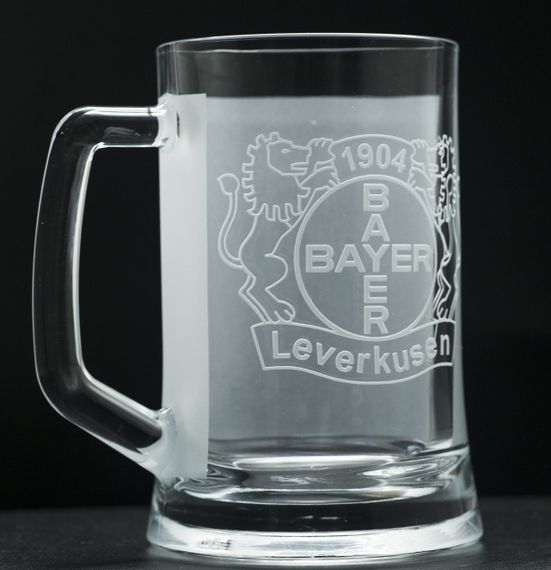 Подарунковий келих для пива 670 мл з гравіюванням лого футбольного клубу Байєр Леверкузен, подарунок для друга | Зображення 2