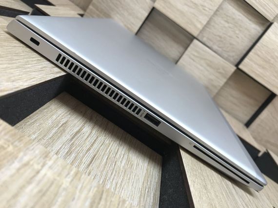 Ультрабук Б-клас HP EliteBook 830 G6 / 13.3" (1920x1080) IPS / Core i7-8665U (4(8) ядра по 1.9-4.8 GHz) / 8GB DDR4 / 256GB SSD M.2 / UHD Graphics 620 / WebCam / Fingerprint / HDMI б/в | Зображення 4