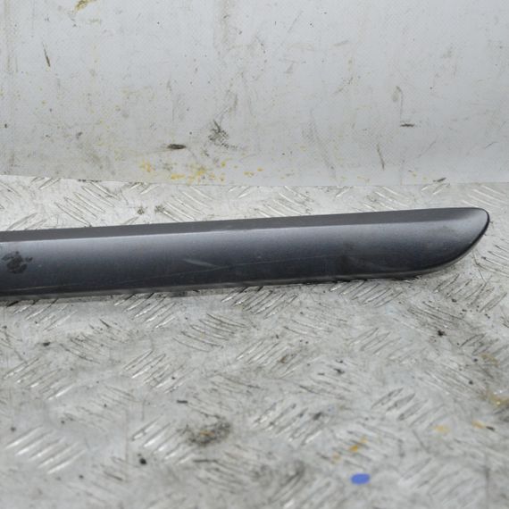 Молдинг задніх лівих дверей Renault Laguna III 2007-2015 Накладка дверей задня ліва Рено Лагуна 3 828730001R | Зображення 2